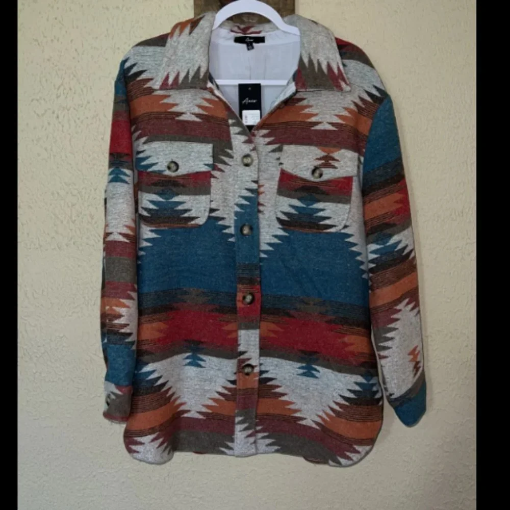 Aztec Coat - Picture 4 of 7